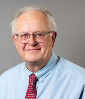 Dr Simon Chaplin-Rogers LDS, BDS (Lond), FRSPH